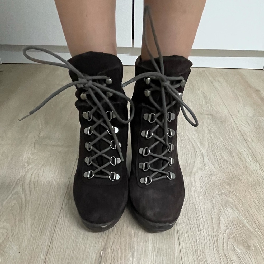 Dolce vita lace up boots